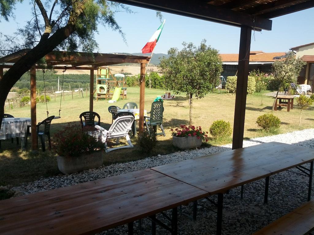 Agriturismo Il Canterino Guardistallo Zimmer foto